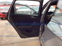 Volkswagen Nivus 2024 5p Highline L3/1.0/T Tiptronic IMG_6760