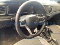 Volkswagen Nivus 2024 5p Highline L3/1.0/T Tiptronic IMG_6745