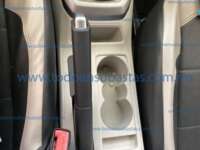 Volkswagen T-Cross 2022 5p Highline L4/1.6 Tiptronic 2022 Volkswagen T-Cross Ingreso Interiores 15