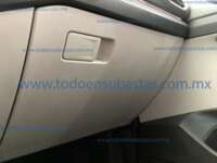 Volkswagen T-Cross 2022 5p Highline L4/1.6 Tiptronic 2022 Volkswagen T-Cross Ingreso Interiores 17