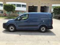 Peugeot Partner 2019 5p L4/1.6/T Diesel Man 2019 Peugeot Partner Venta Exteriores 8