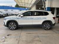 Volkswagen Taos 2023 5p Comfortline L4/1.4/T Tiptronic IMG_5072
