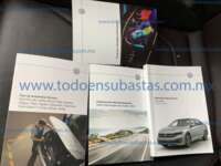 Volkswagen Jetta 2024 4p GLI 40 Aniv. L4/2.0/T DSG IMG_7213
