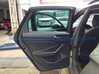 Volkswagen Jetta 2024 4p GLI 40 Aniv. L4/2.0/T DSG IMG_7199