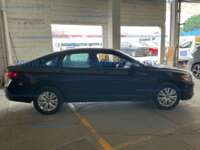 Volkswagen Jetta 2024 4p Trendline L4/1.4/T Tiptronic IMG_3068