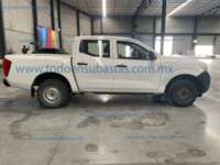 Nissan NP300 Doble Cabina 2020 4p S L4/2.5 Man A/A 2020 Nissan NP300 Doble Cabina Ingreso Exteriores 3