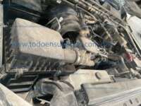Nissan NP300 Doble Cabina 2020 4p S L4/2.5 Man A/A IMG_1283