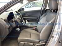 Honda HR-V 2021 5p Uniq L4/1.8 Man  2021 Honda HR-V Ingreso Interiores 2