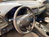 Honda HR-V 2021 5p Uniq L4/1.8 Man  2021 Honda HR-V Ingreso Interiores 3