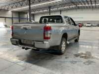 Mitsubishi L200 2021 4p Doble L4/2.5/T Diesel Man 4x4 2021 Mitsubishi L200 Ingreso Exteriores 5