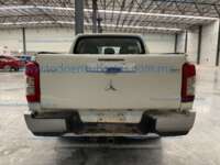 Mitsubishi L200 2021 4p Doble L4/2.5/T Diesel Man 4x4 IMG_5819