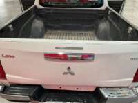 Mitsubishi L200 2021 4p Doble L4/2.5/T Diesel Man 4x4 2021 Mitsubishi L200 Venta Cajuela 1