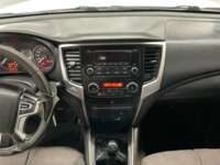 Mitsubishi L200 2021 4p Doble L4/2.5/T Diesel Man 4x4 2021 Mitsubishi L200 Venta Interiores 4