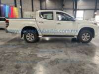 Mitsubishi L200 2021 4p Doble L4/2.5/T Diesel Man 4x4 2021 Mitsubishi L200 Ingreso Exteriores 4