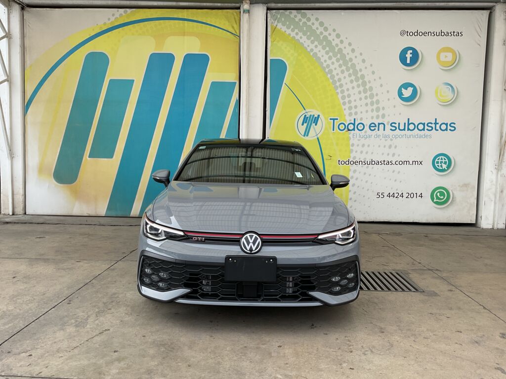 Volkswagen Golf 2025 5p GTI L4/2.0/T DSG Línea Nueva 2025 Volkswagen Golf Venta Exteriores 2