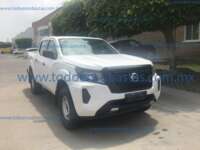 Nissan NP300 Frontier 2021 4p SE L4/2.5 Man Línea Nueva 2021 Nissan NP300 Frontier Ingreso Exteriores 3