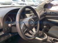 Nissan NP300 Frontier 2022 4p XE L4/2.5 Man 2022 Nissan NP300 Frontier Ingreso Interiores 2