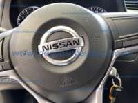 Nissan NP300 Frontier 2022 4p XE L4/2.5 Man 2022 Nissan NP300 Frontier Ingreso Interiores 20