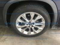Toyota Highlander 2022 5p Limited Panoramic Roof V6/3.5 Aut 2022 Toyota Highlander Ingreso Llantas 9