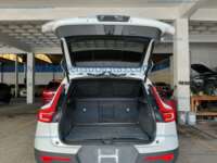 Volvo XC40 2024 5p Plus B4 Mild Hybrid L4/2.0/T Aut IMG_9274