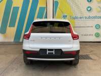 Volvo XC40 2024 5p Plus B4 Mild Hybrid L4/2.0/T Aut 2024 Volvo XC40 Venta Exteriores 6