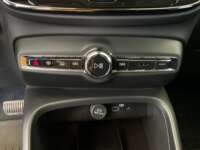 Volvo XC40 2024 5p Plus B4 Mild Hybrid L4/2.0/T Aut 2024 Volvo XC40 Venta Interiores 11