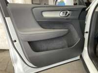 Volvo XC40 2024 5p Plus B4 Mild Hybrid L4/2.0/T Aut 2024 Volvo XC40 Venta Interiores 20