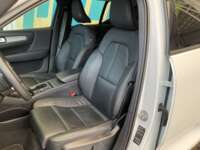 Volvo XC40 2024 5p Plus B4 Mild Hybrid L4/2.0/T Aut 2024 Volvo XC40 Venta Interiores 21