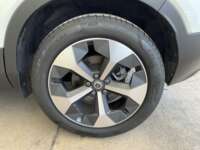 Volvo XC40 2024 5p Plus B4 Mild Hybrid L4/2.0/T Aut 2024 Volvo XC40 Venta Llantas 4