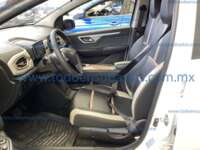 Jac E10X 2023 5p EV 30.5 kWh Aut 2023 Jac E10X Ingreso Interiores 1