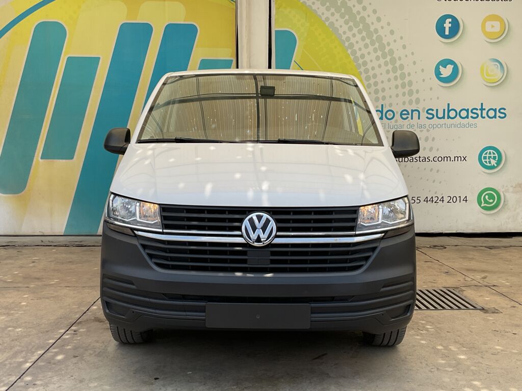 Volkswagen Transporter 2021 4p Cargo 61 L4/2.0/TDI Man A/A Línea Nueva 2021 Volkswagen Transporter Venta Exteriores 2