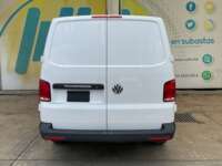Volkswagen Transporter 2021 4p Cargo 61 L4/2.0/TDI Man A/A Línea Nueva 2021 Volkswagen Transporter Venta Exteriores 6