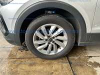 Volkswagen T-Cross 2022 5p Trendline L3/1.0/T Aut 2022 Volkswagen T-Cross Ingreso Llantas 9
