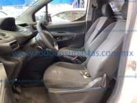 Peugeot Partner 2021 5p L4/1.6/T Diesel Man 2021 Peugeot Partner Ingreso Interiores 1