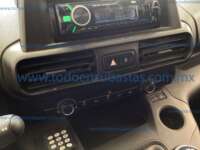 Peugeot Partner 2021 5p L4/1.6/T Diesel Man 2021 Peugeot Partner Ingreso Interiores 11