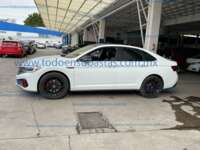 Volkswagen Jetta 2024   4p GLI 40 Aniv. L4/2.0/T Aut IMG_0176