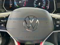 Volkswagen Jetta 2024   4p GLI 40 Aniv. L4/2.0/T Aut IMG_0191