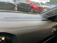 Volkswagen Jetta 2024   4p GLI 40 Aniv. L4/2.0/T Aut IMG_0190
