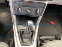 Volkswagen Taigun 2024 5p Trendline L3/1.0/T Tiptronic 2024 Volkswagen Taigun Ingreso Interiores 12