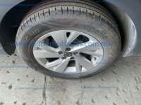 Volkswagen Taigun 2024 5p Trendline L3/1.0/T Tiptronic IMG_2235