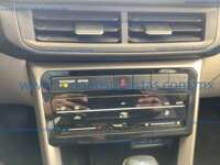 Volkswagen Taigun 2024 5p Comfortline L3/1.0/T Tiptronic IMG_8615