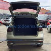 Volkswagen Taigun 2024 5p Trendline L3/1.0/T Tiptronic IMG_8578