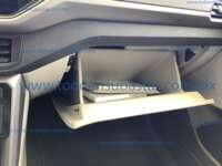 Volkswagen Taigun 2024 5p Trendline L3/1.0/T Tiptronic IMG_8565