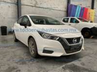 Nissan Versa 2022 4p Sense L4/1.6 CVT IMG_6228