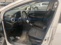 Nissan Versa 2022 4p Sense L4/1.6 CVT IMG_6273