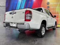 Mitsubishi L200 2021 4p Doble L4/2.5/T Diesel Man 4x4 2021 Mitsubishi L200 Venta Exteriores 7