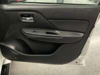 Mitsubishi L200 2021 4p Doble L4/2.5/T Diesel Man 4x4 2021 Mitsubishi L200 Venta Interiores 13