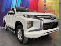 Mitsubishi L200 2021 4p Doble L4/2.5/T Diesel Man 4x4 2021 Mitsubishi L200 Venta Exteriores 3