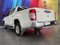 Mitsubishi L200 2021 4p Doble L4/2.5/T Diesel Man 4x4 2021 Mitsubishi L200 Venta Exteriores 5