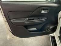 Mitsubishi L200 2021 4p Doble L4/2.5/T Diesel Man 4x4 2021 Mitsubishi L200 Venta Interiores 13